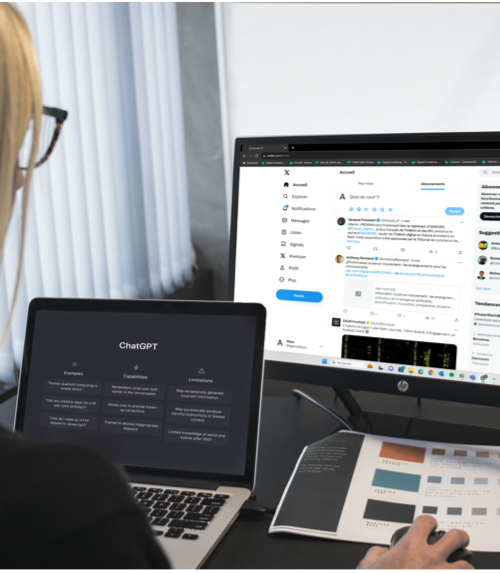 personne derrière un ordinateur avec ChatGPT